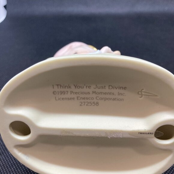 Precious Moments "I Think You're Just Divine" figurine - Picture 3 of 3